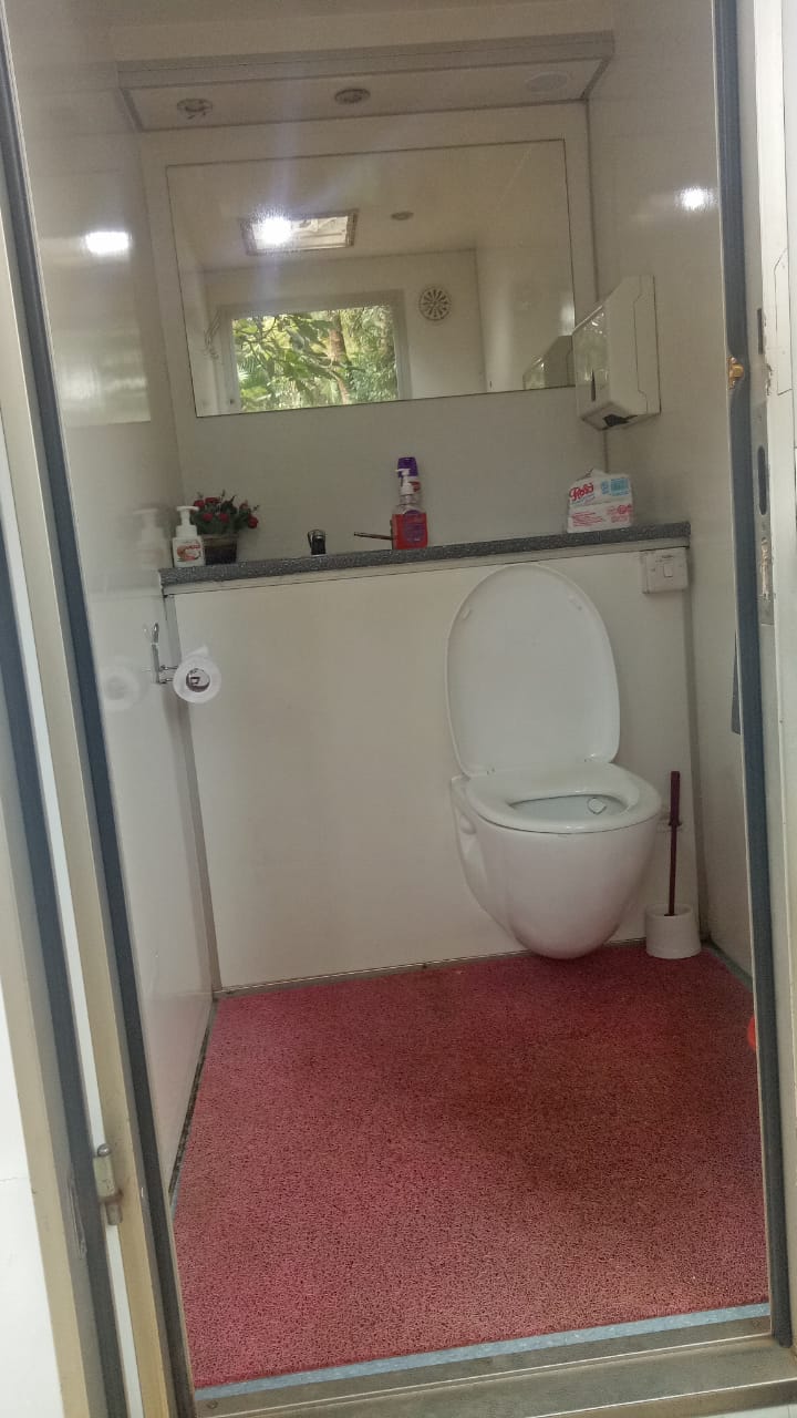Presidential Unit mobile restroom